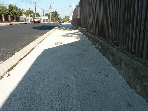 beton trotuare str Ion Creanga 10.jpg